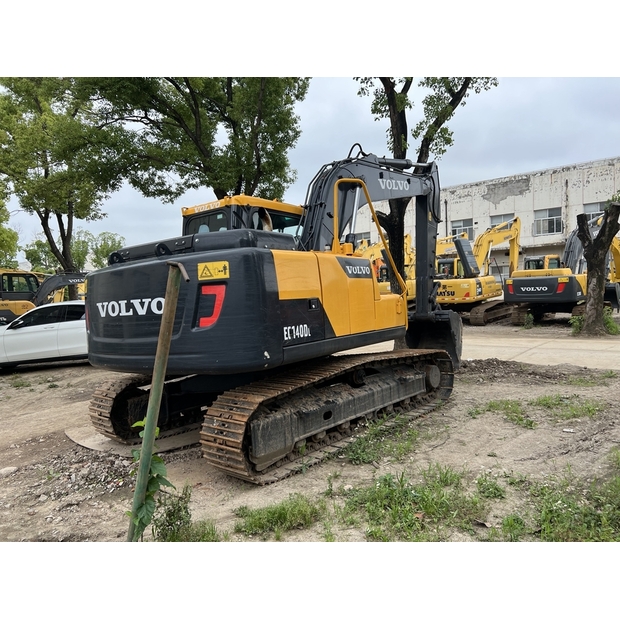 2022 Volvo EC140DL-45130576