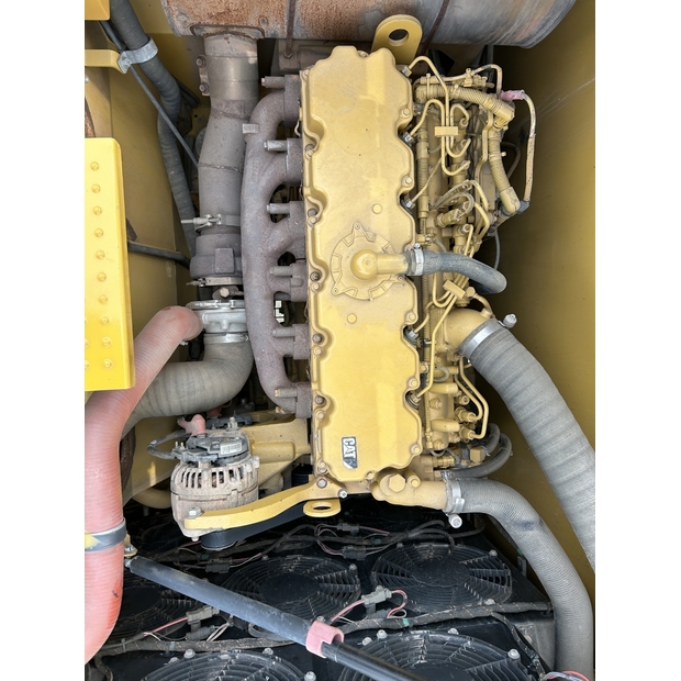 2024 Caterpillar 330GC-45131404