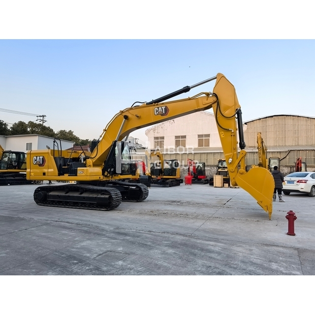 2024 كاتربيلر 323GC-45131434