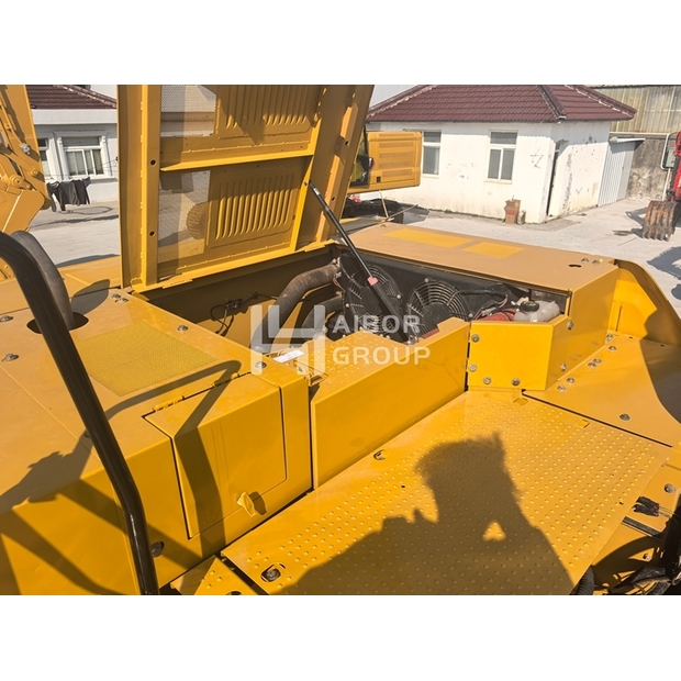 2024 كاتربيلر 323GC-45131437