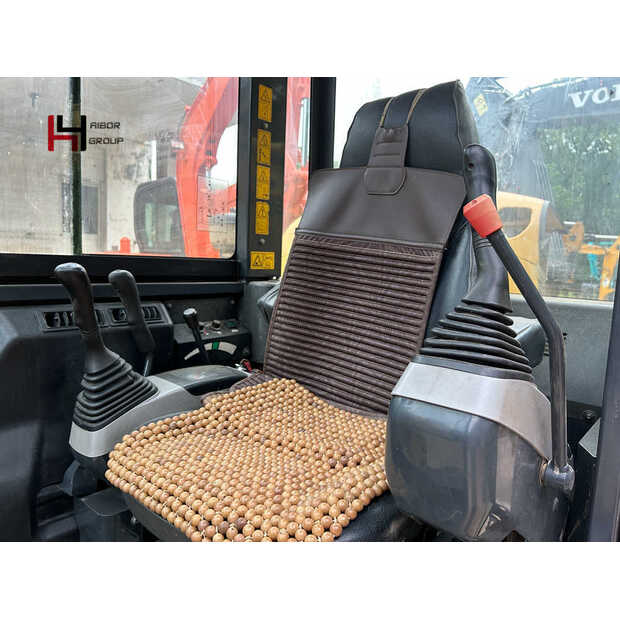 2023 كوماتسو PC56-7-45131560