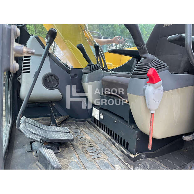 2022 كوماتسو PC70-45131581