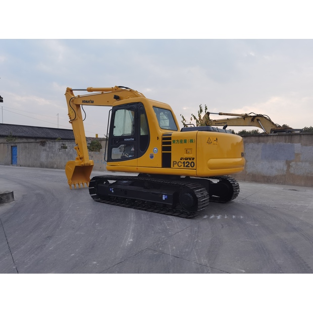 2023 Komatsu PC120-6-45131623