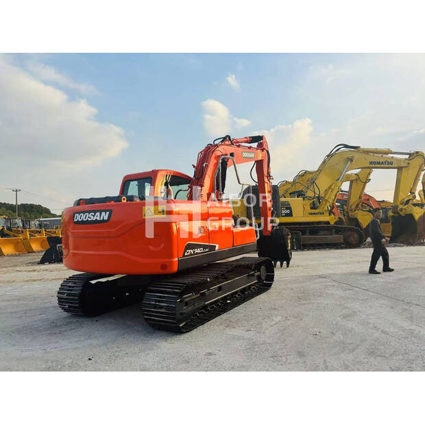 2022 دايو / دوسان DX140-45131652