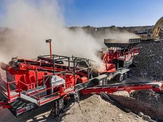 2026-boratas-blk02-e-45131848