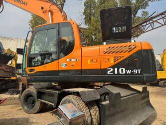 2018-hyundai-210w-9-1409363-45131924