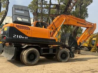 2018-hyundai-210w-9-1409363-45131925