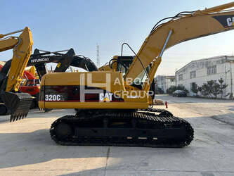 2023-caterpillar-320c-1409368-45131953