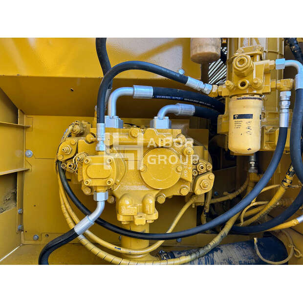 2023 Caterpillar 320C-45131955