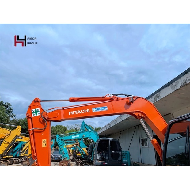 2023 Hitachi ZX70-45132081