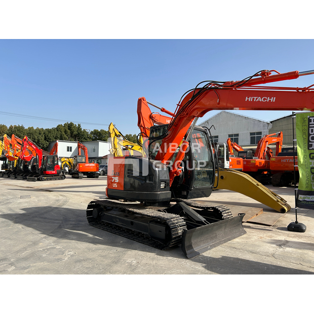 2024 Hitachi ZX75US-45132089