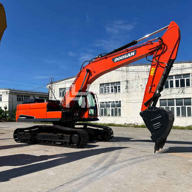 2024 Doosan DX225-45132116