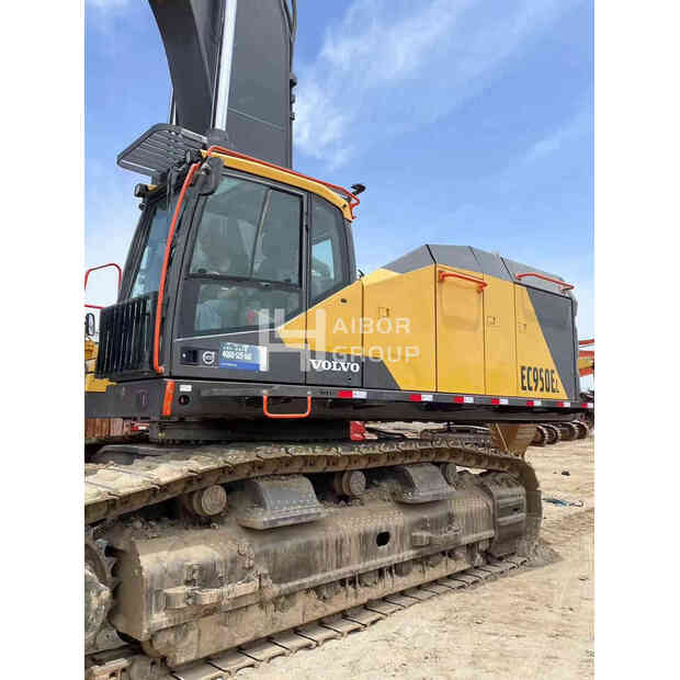 2023 فولفو EC950-45132144