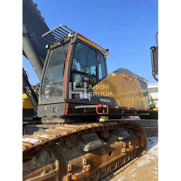 2023 فولفو EC950-45132149