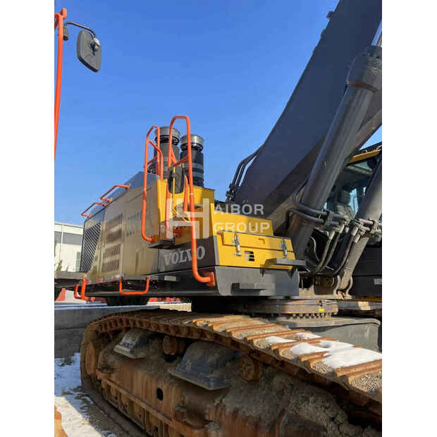 2023 فولفو EC950-45132150