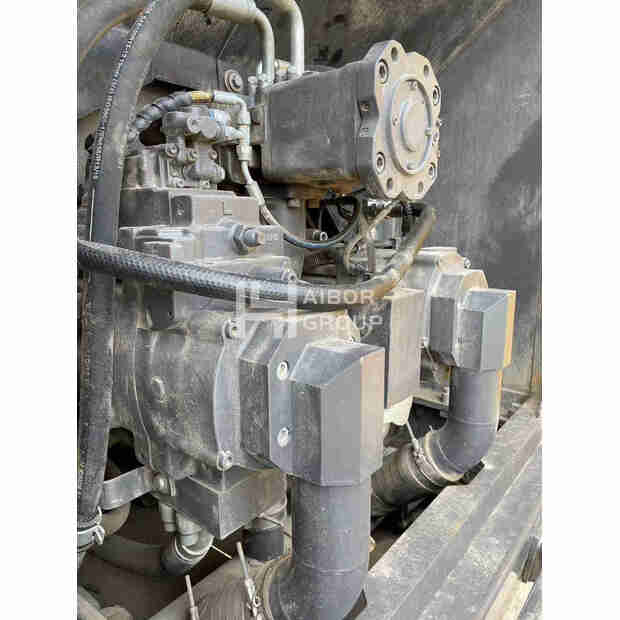 2023 فولفو EC950-45132155