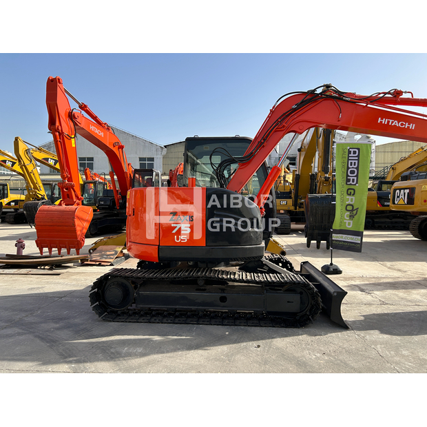 2024 Hitachi ZX75US-45132159