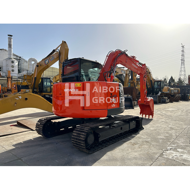 2024 Hitachi ZX75US-45132162