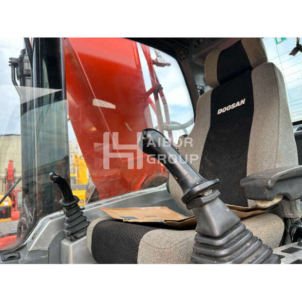 2023 Doosan DX300-45132188