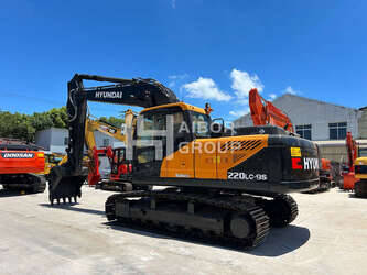 2022-hyundai-r220lc-9s-1409388-45132264