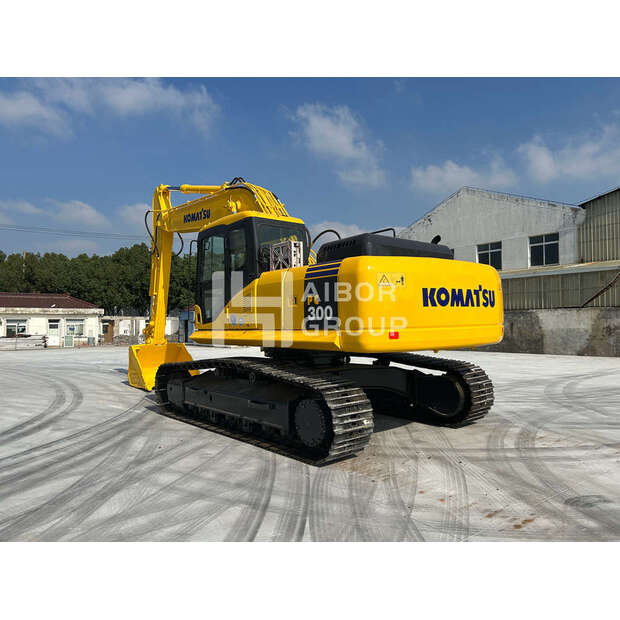 2024 Komatsu PC300-7-45132279
