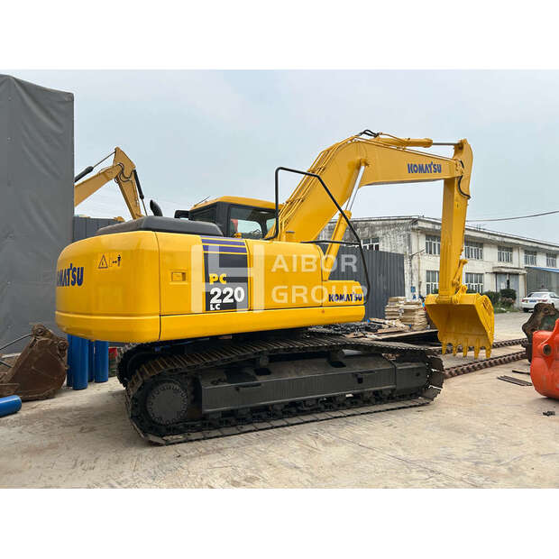 2024 Komatsu PC220-7-45132287