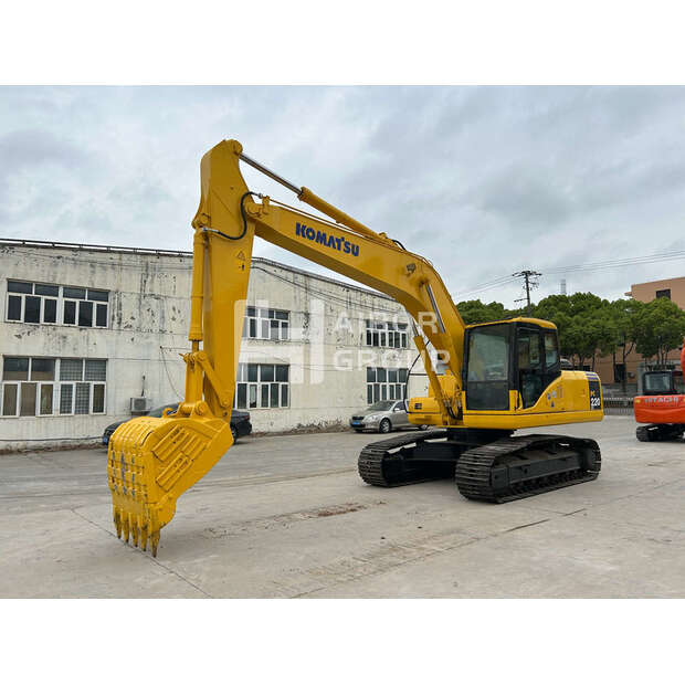 2024 Komatsu PC220-7-45132290