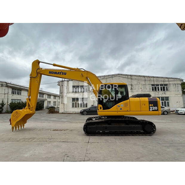 2024 Komatsu PC220-7-45132296