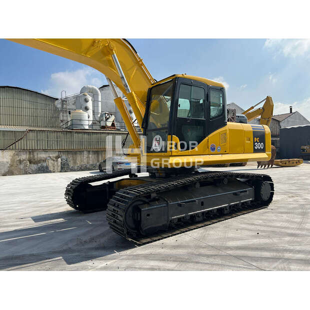 2024 Komatsu PC300-7-45132309