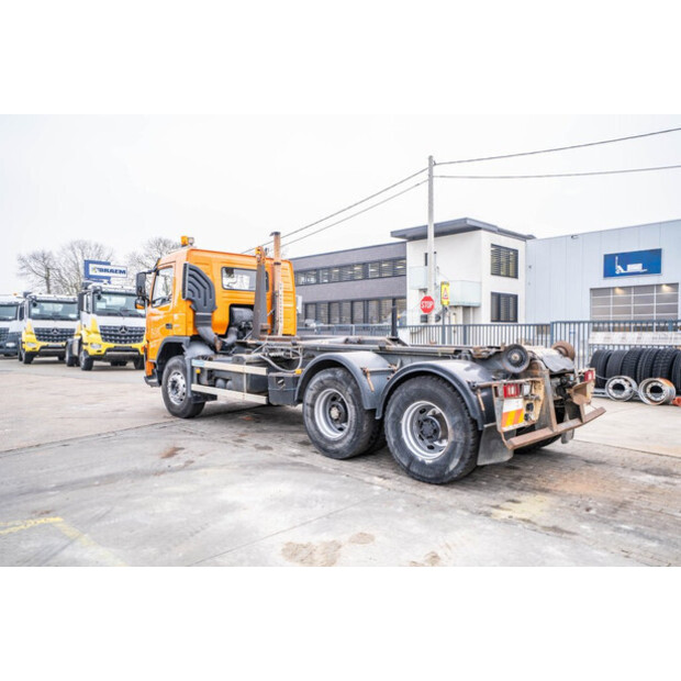 2009 Volvo FM 330-45132905