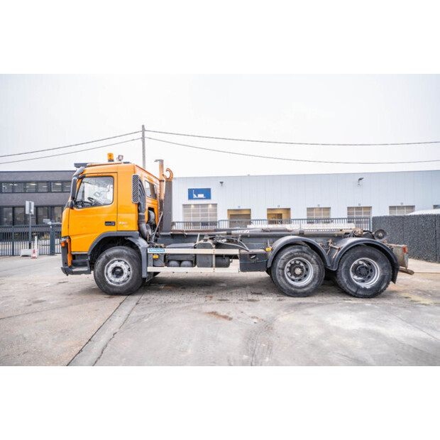 2009 Volvo FM 330-45132906