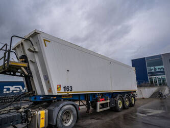 صورة ل مقطورات إغراق 2015 ويلتون OTHERS