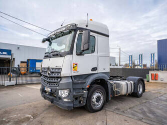 Image for Semi Trucks 2016 Mercedes-Benz Arocs 1845