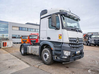 2016-mercedes-benz-arocs-1845-1409419-45133012