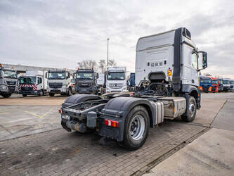 2016-mercedes-benz-arocs-1845-1409419-45133014