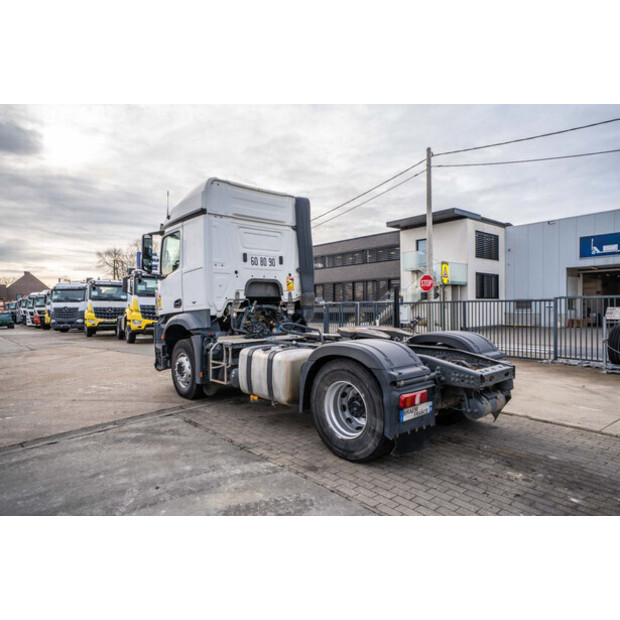 2016 مرسيدس بنز Arocs 1845-45133016