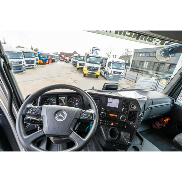 2016 مرسيدس بنز Arocs 1845-45133021