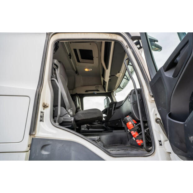 2016 مرسيدس بنز Arocs 1845-45133022