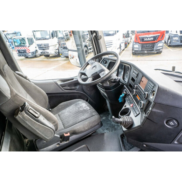 2016 مرسيدس بنز Arocs 1845-45133024