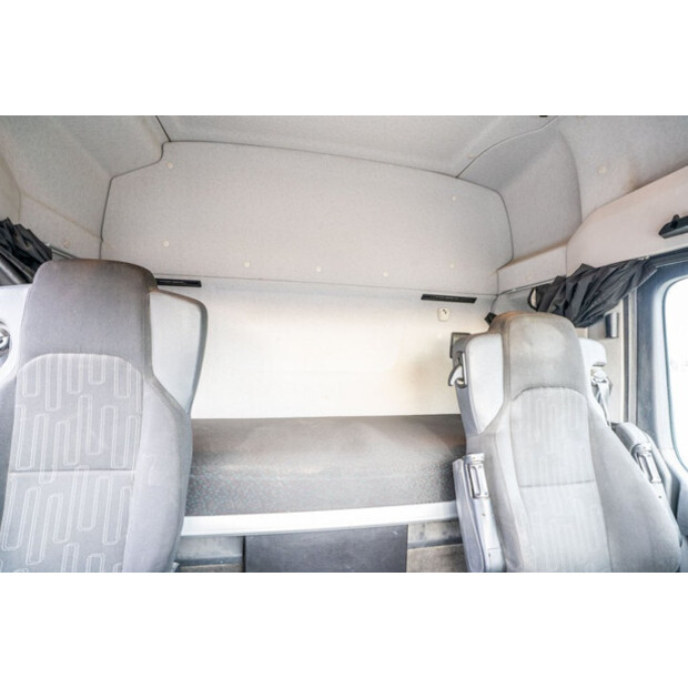 2016 مرسيدس بنز Arocs 1845-45133026