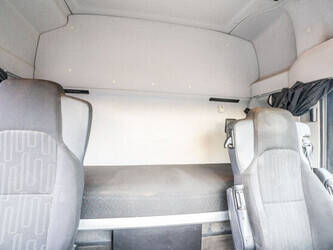 2016-mercedes-benz-arocs-1845-1409419-45133026