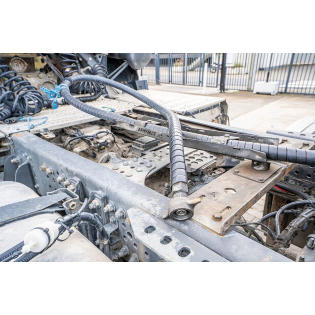 2016 مرسيدس بنز Arocs 1845-45133028