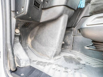 2016-mercedes-benz-arocs-1845-1409419-45133031