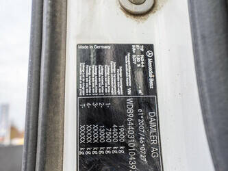 2016-mercedes-benz-arocs-1845-1409419-45133032