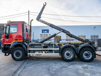 2012-iveco-trakker-410-1409424-45133092