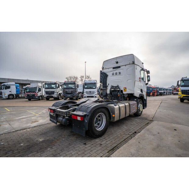 2016 رينو T440-45133261