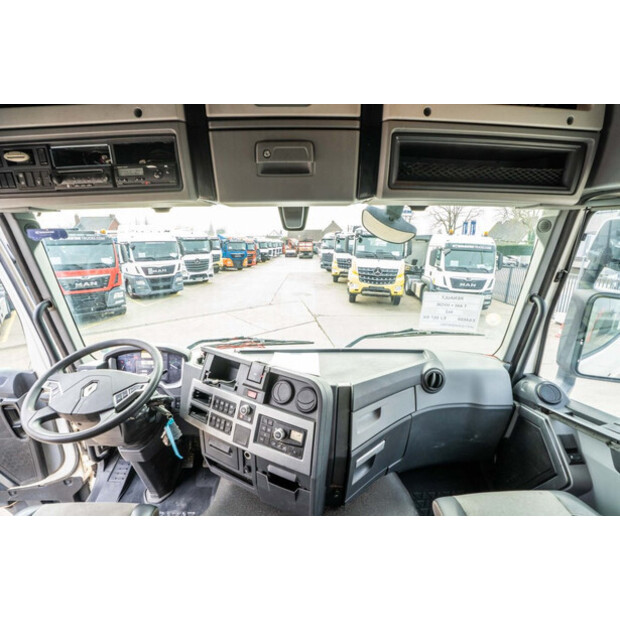 2016 رينو T440-45133266