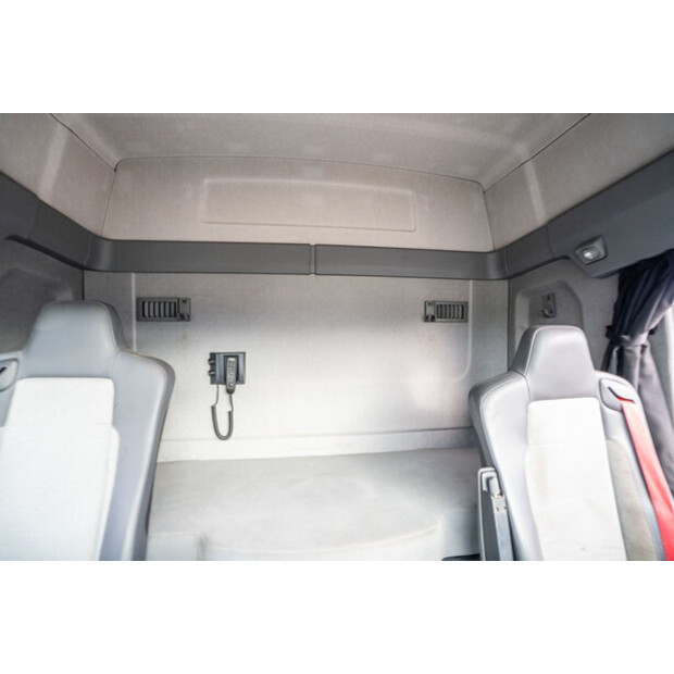 2016 رينو T440-45133267