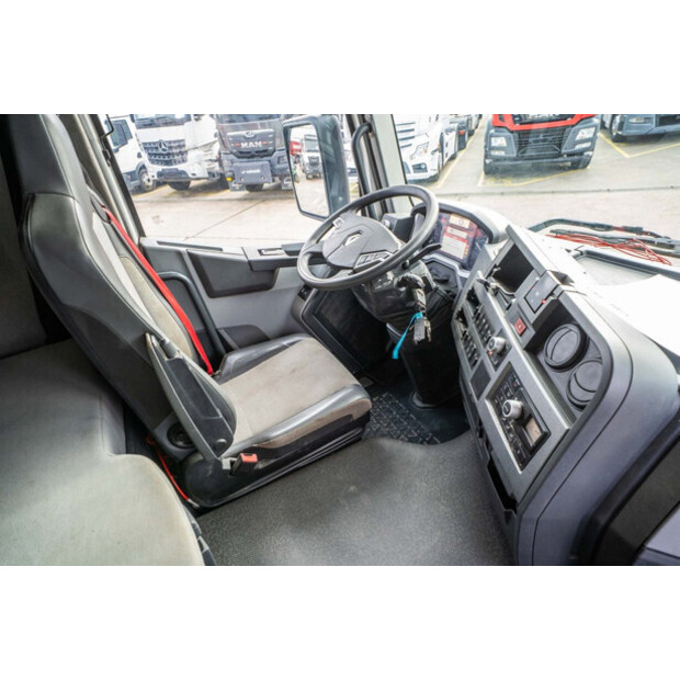 2016 رينو T440-45133269