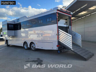 2016-mercedes-benz-actros-2551-1328676-45133293